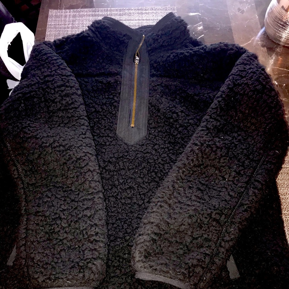 Warm fleece jacket/ pockets